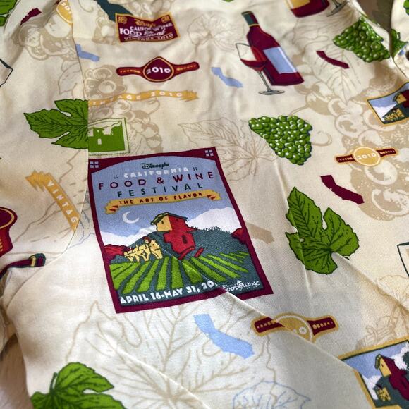 DISNEY California Food and Wine Festival Medium 2010‎ Mickey Button Up Shirt - Picture 3 of 4